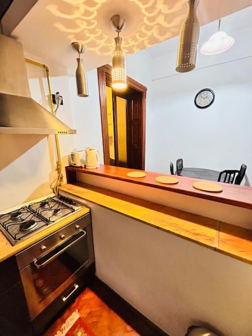 Hidden Gem In The Old Town Apartment Timisoara Luaran gambar